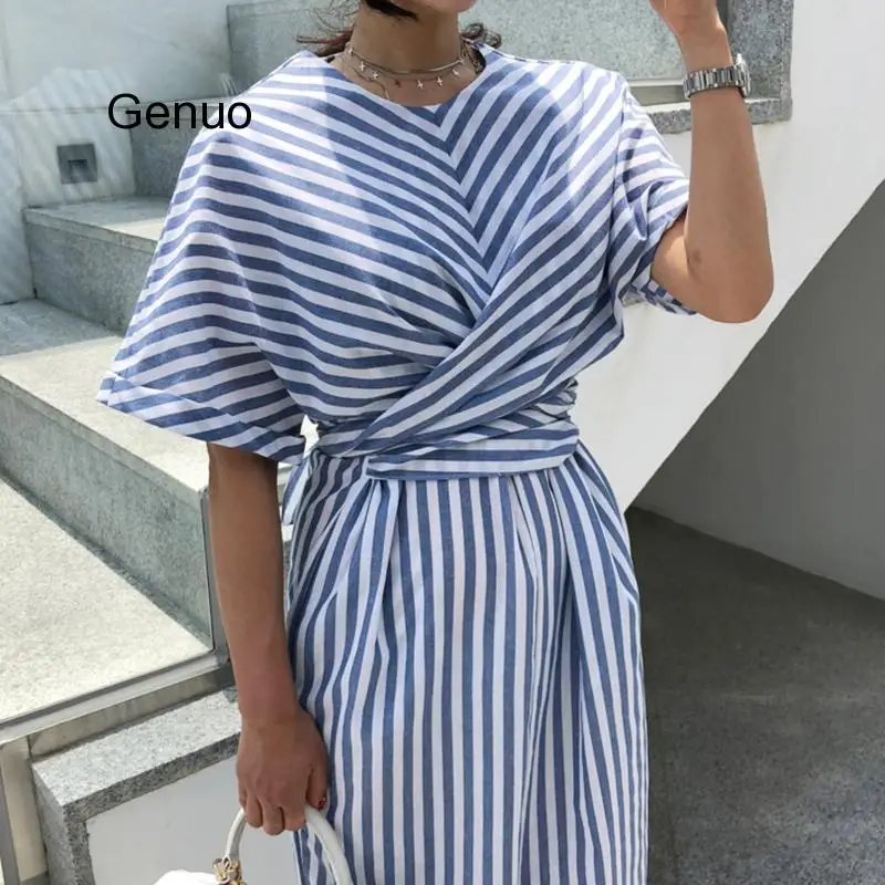 Женское Хлопковое платье с разрезом длинное облегающее в синюю полоску