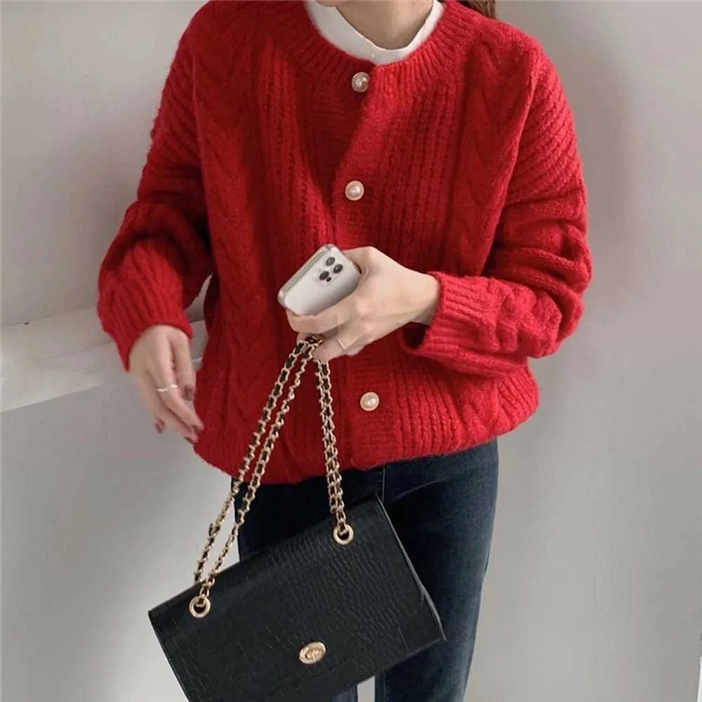 

Women Korean Harajuku Cardigan Sweaters autumn Winter Long Sleeve Pearl button Loose Twist Knitwear Coats WDC8856