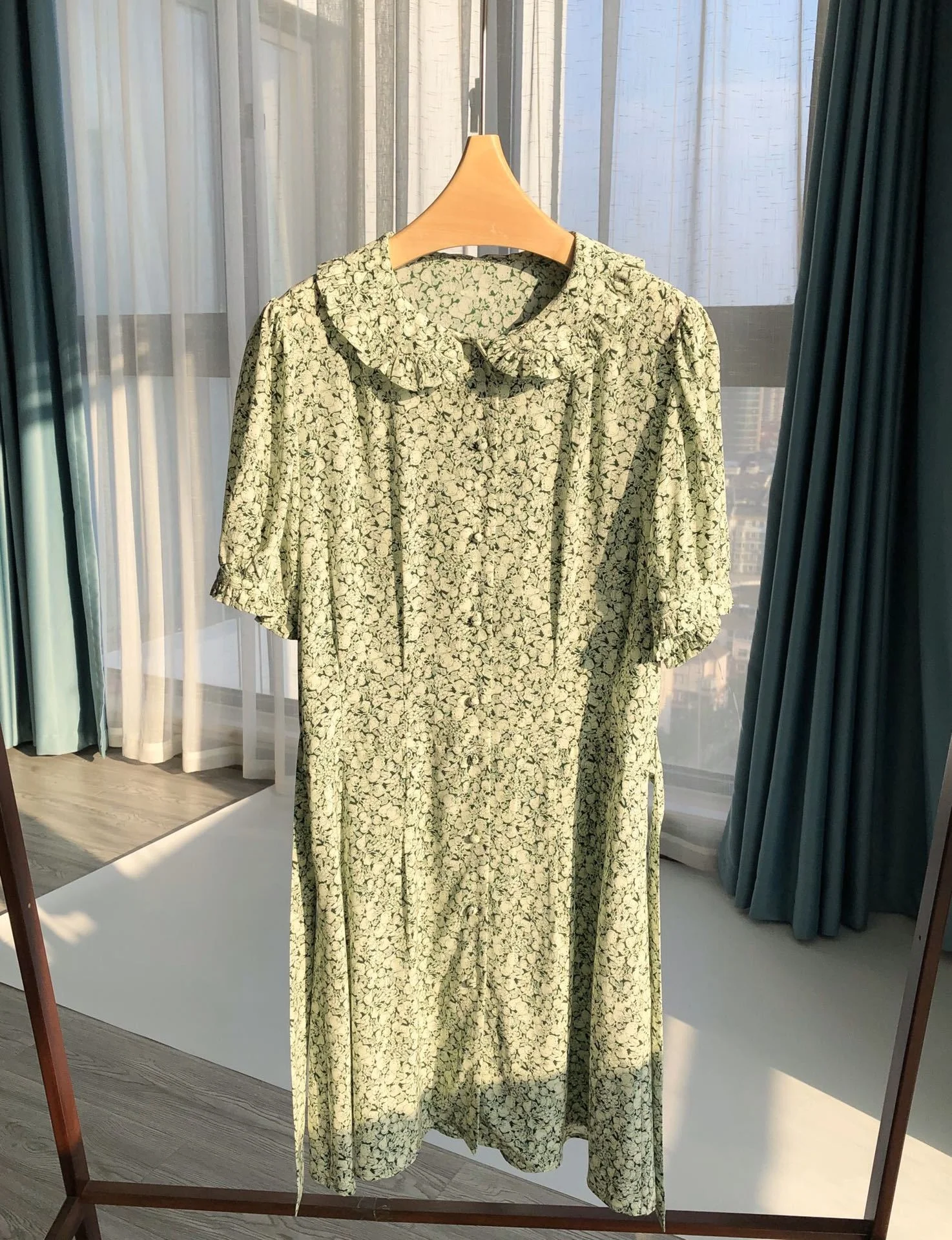 

Green Peach Print Women Mini Dress Peter Pan Collar Ladies Single-Breasted Short Dresses 100% Silk