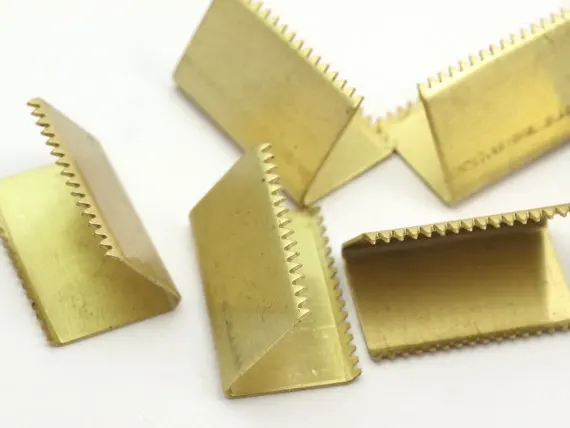 

20 Raw Brass Ribbon Crimp Ends without Loop, Findings (20x11 mm) brs 2326p