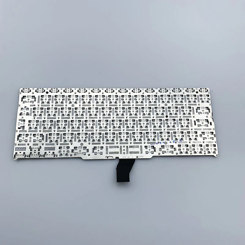 Используется Оригинальная клавиатура Macbook Air A1370 1465 для португальский