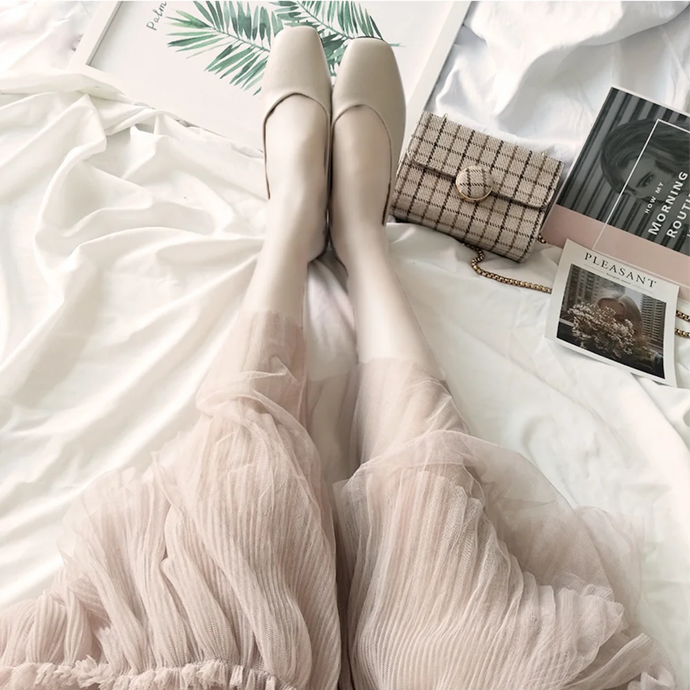 Туфли женские на низком толстом каблуке квадратный носок ретро туфли-лодочки