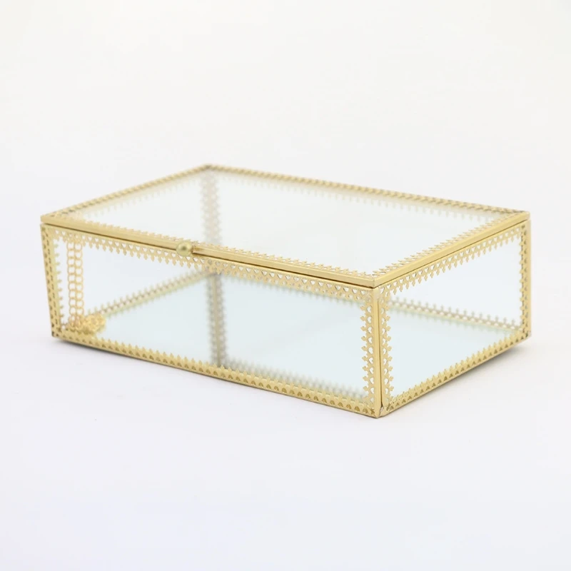 

Rectangle Gold Brass Glass Ring Trinket Box Lace Edged Wedding Ring Box Clear Glass Makeup Tool Jewelry Box Tabletop Organizer