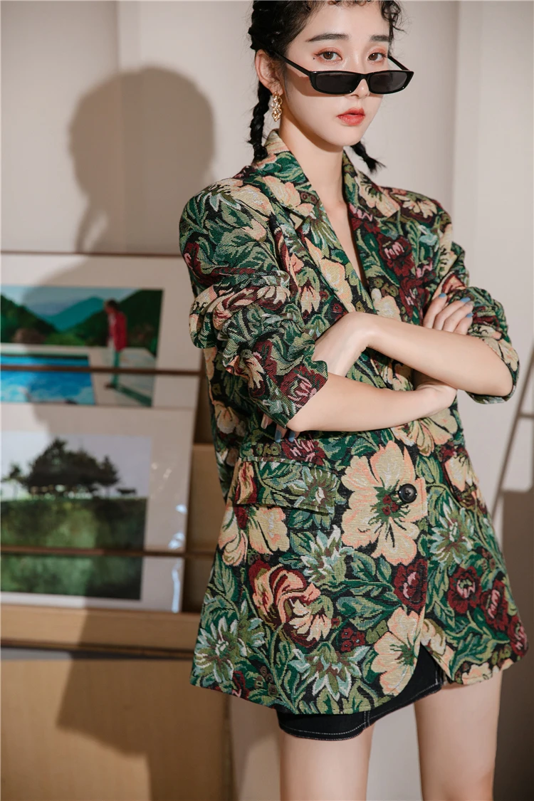 

ZCSMLL Turn-down Collar Loose Big Size Blazer Vintage Flower Printing Autumn Korean Fashion Long Sleeve Women Coat Tide