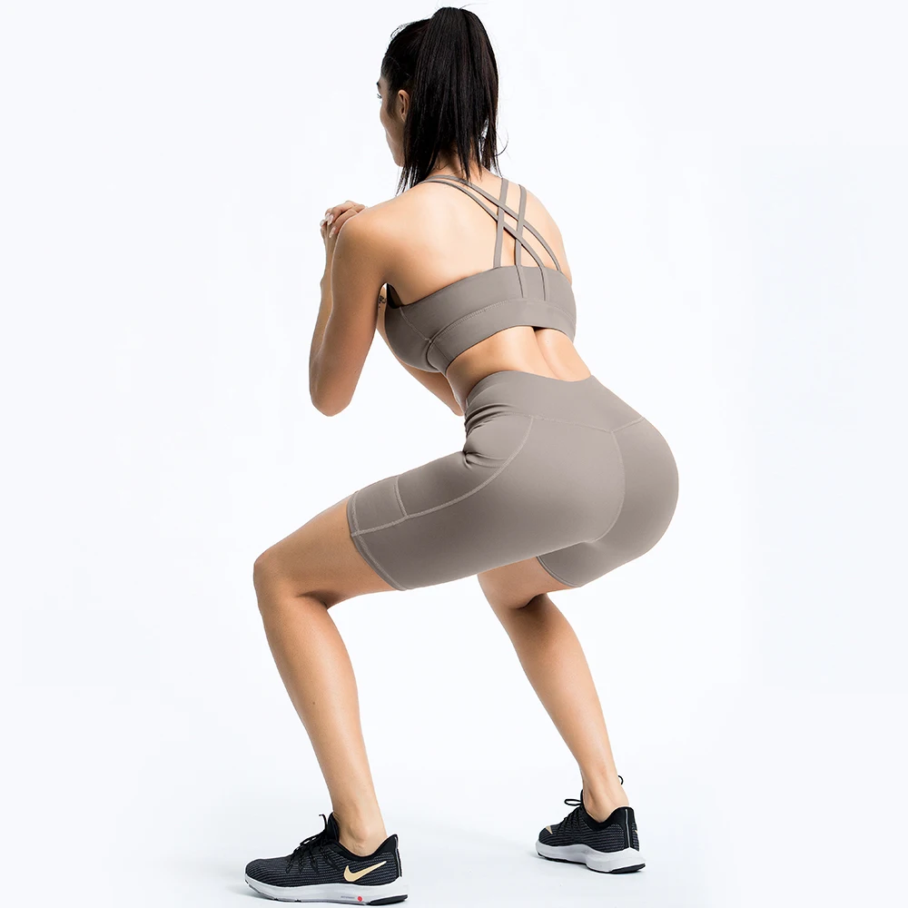 

LOTRAVEL New Quick-Drying Beauty Back Suit High Waist Pocket Show Hip Gym Running Fitness Training Yoga sets Sports Bra+Shorts