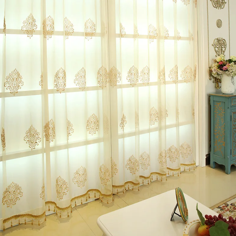 

Tulle add beads: 3.5 meter width, 2.5 meter height, 2 pieces