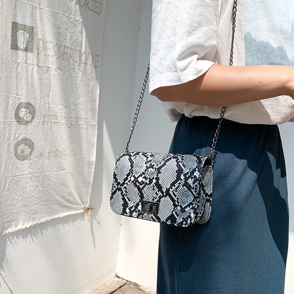 Retro snakeskin cross bag Small Snake Print Shoulder Bag Messenger Handbags For Women PU Leather Flap Serpentine Chain Bags | Багаж и