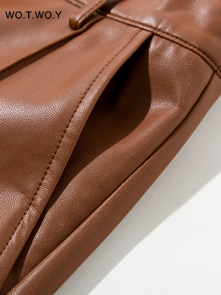 

WOTWOY Casual PU Leather Straight Shorts Women Loose High Waist Wide Leg Shorts Female Botton Pocket Shorts Ladies Zipper Shorts