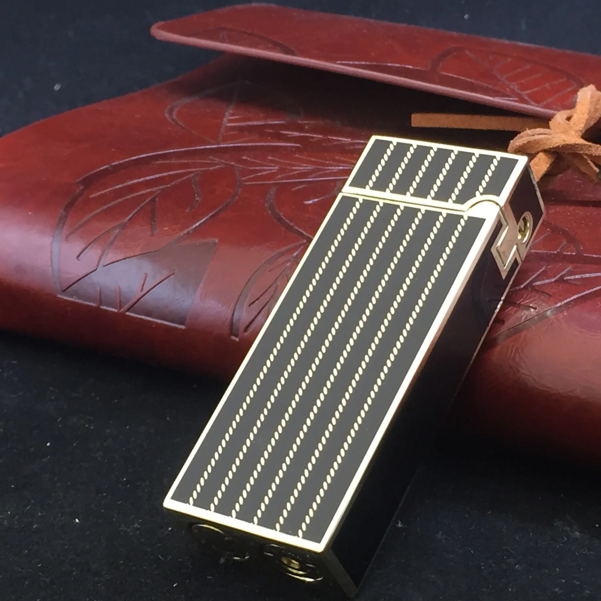 2020 бизнес газовая зажигалка компактная струйная Бутановая гравировка