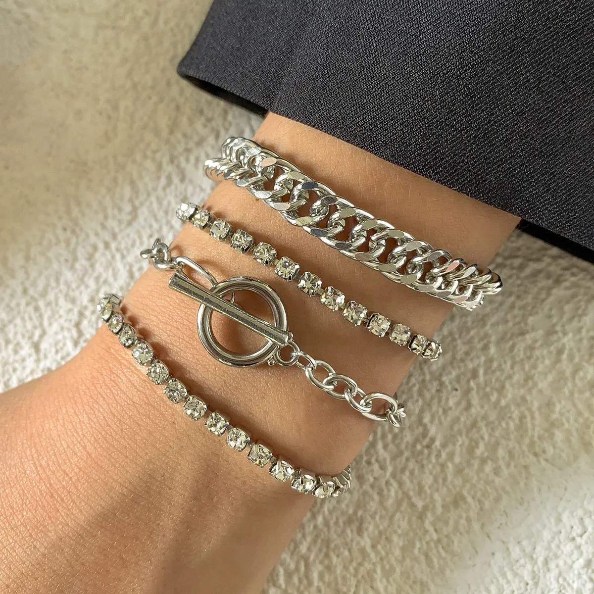

Fashion Punk Style 4PCS/SET Vintage CZ Crystals Bracelet Jewelry Women Gold Alloy Rhinestones Fancy Bracelet Sets New Jewelry