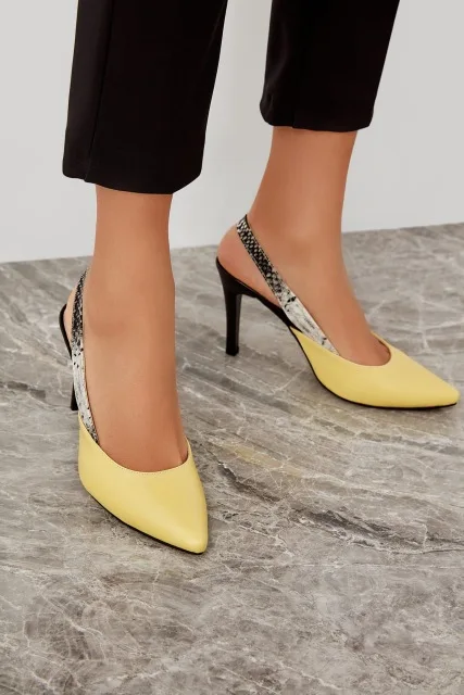Цвет: желтый Trendyol/красные женские туфли на каблуке Kroko TAKSS19GA0015 - Цвет: Цвет: желтый