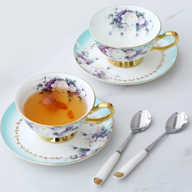 Набор английских кофейных чашек из фиолетового костяного фарфора блюдце для