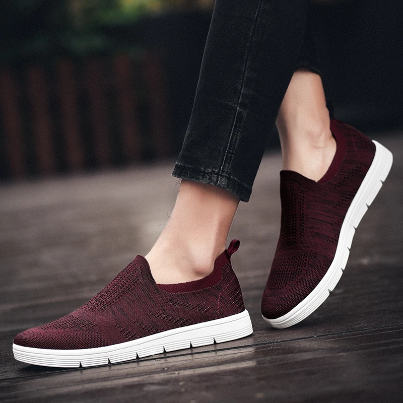 

Мужская обувь, новинка 2022, дышащие брифетные сетчатые вулканизированные слипоны, лоферы для улицы, мужские кроссовки, обувь для бега и ходьб...