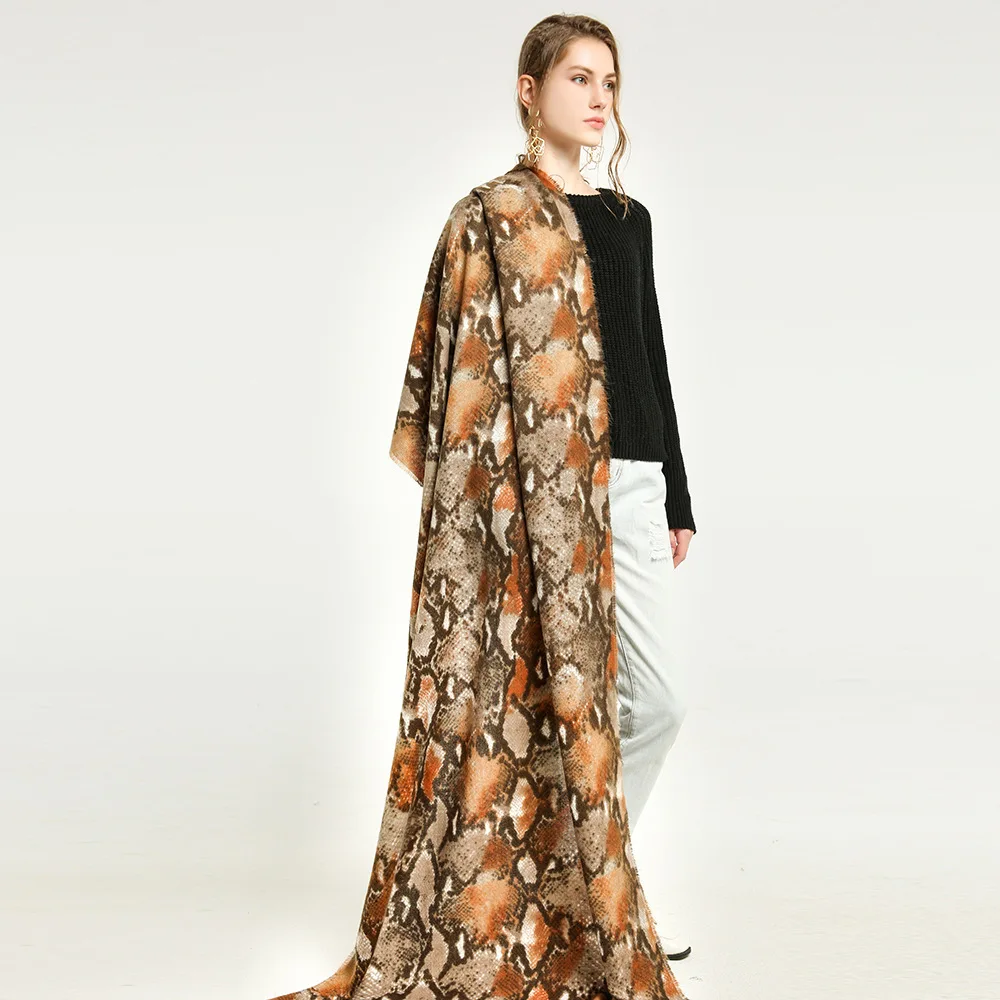 2021 новый акриловый модный теплый и холодный шарф-шарф со змеиным узором для