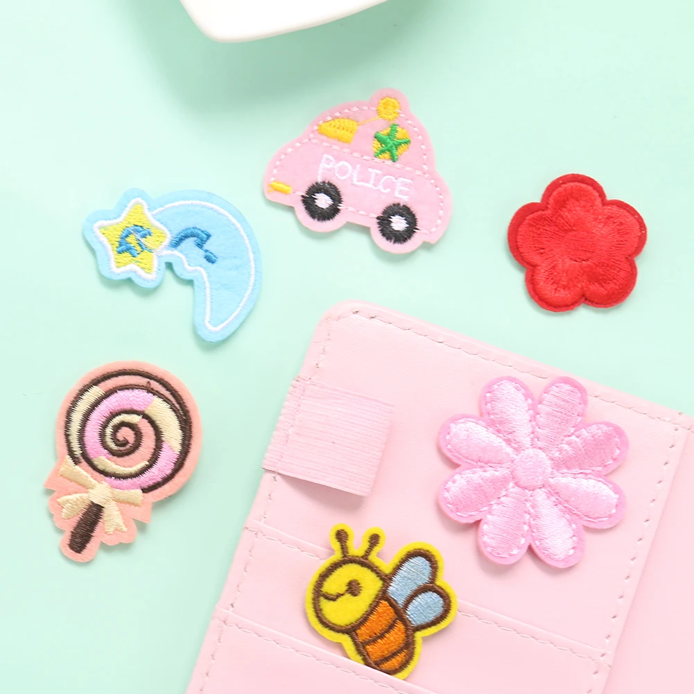 5 шт. мини Мультяшные нашивки вышитая ткань милая девушка красный цветок любовь