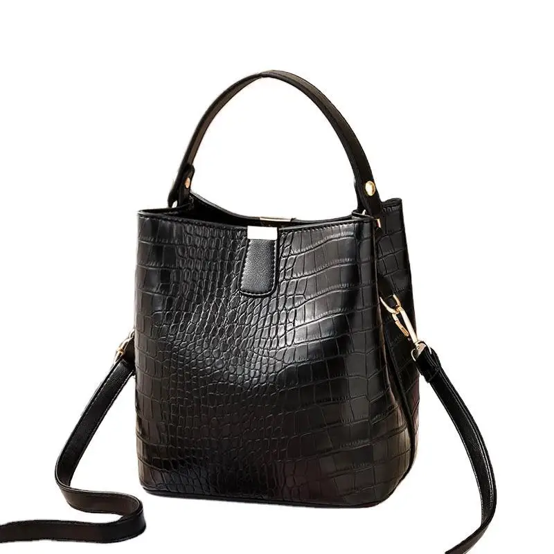 

2021 new women's bag fashion casual shoulder bag messenger bag