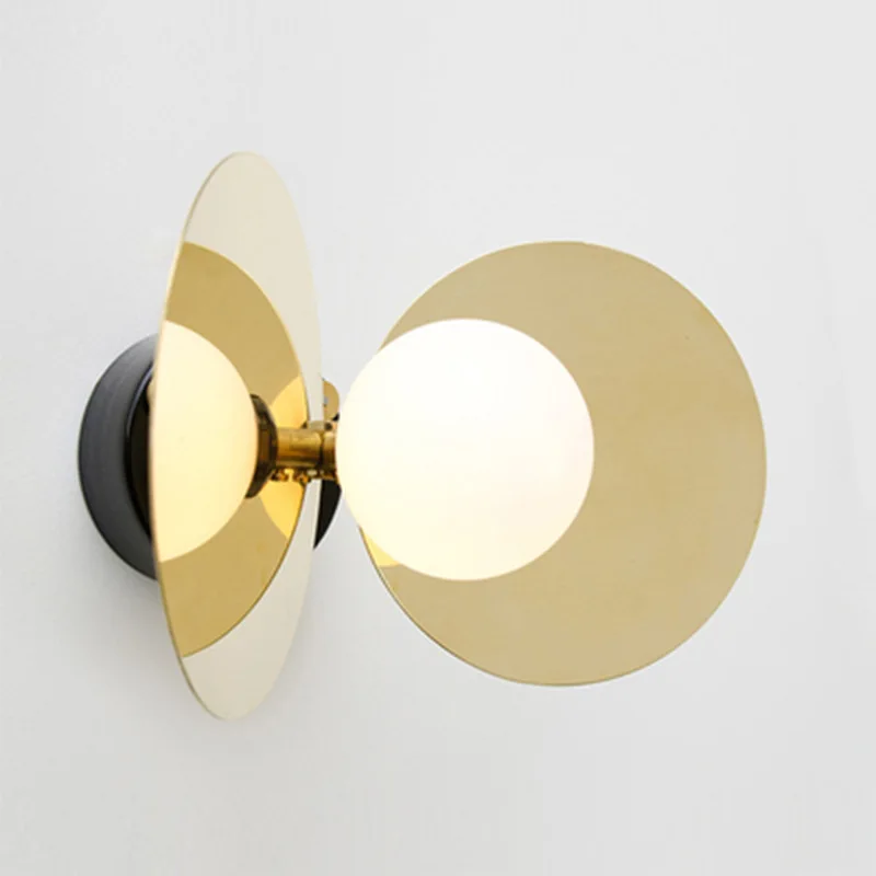 

Nordic Creative Glass Ball Led Wall Lights Living room Wall Lamp Home decor Wall Sconce G9 LED Bulb Bedside Lighting Fixtures