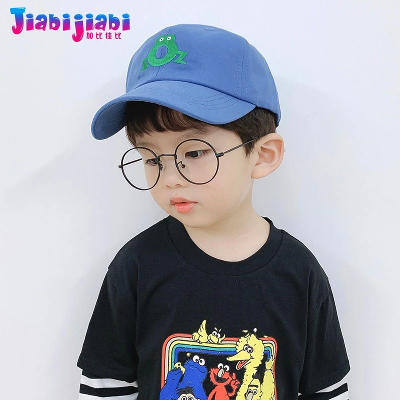 Детская кепка весенне-летняя тонкая бейсбольная на плоской подошве для