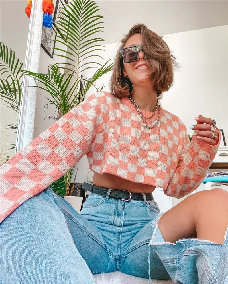 

2022 Autumn And Winter New European And American Ins Retro Checkerboard Pullover Sweater Short Loose Sweater Women's Bottoming S