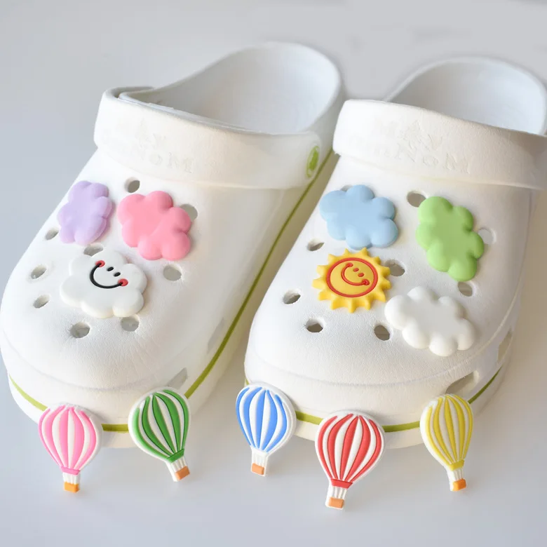 

1pcs Cute PVC Shoe Charms Sun/Night/Stars/White Clouds/Bread/Tomato Shoe accessories Decoration Buckles Fit Bands Croc JIBZ Kids