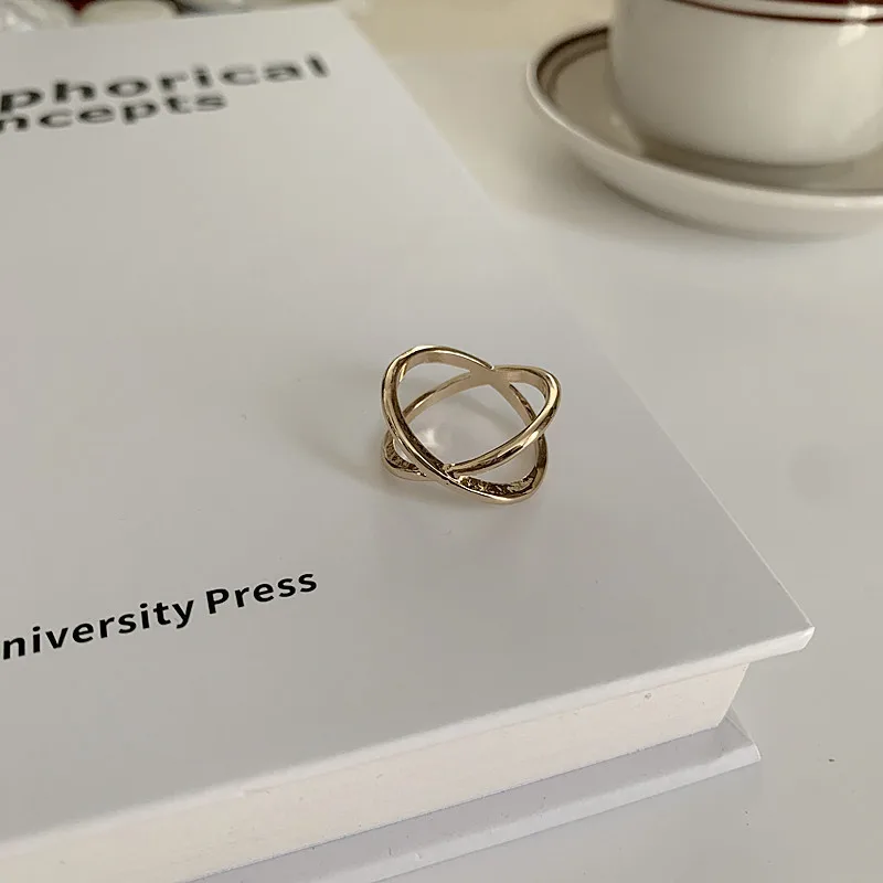 

Minimalist Hollow Out Crossed Rings for Women Simple Gold Black Color Metal Cross Charm Rings Statement French Jewelry