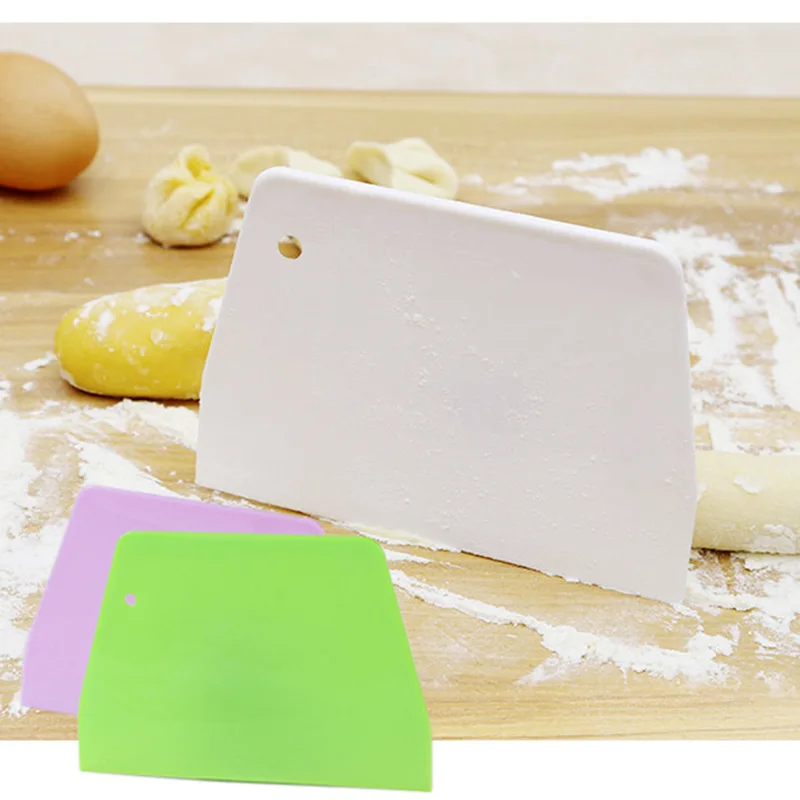 

NEW 1PC Sale Cream Smooth Cake Trapezoid Spatula Baking Pastry Tools Dough Scraper Kitchen Butter Knife Dough Cutter Molds