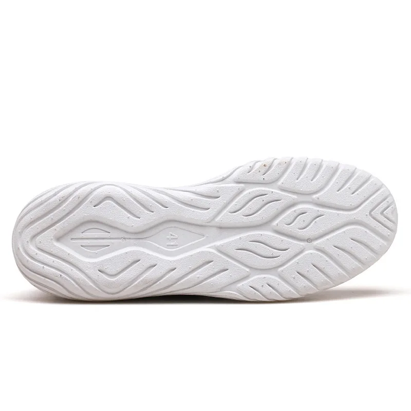 

New men's shoes 2020 sports casual shoes joker mesh surface breathable fly woven men's shoes fashion outdoor running shoes