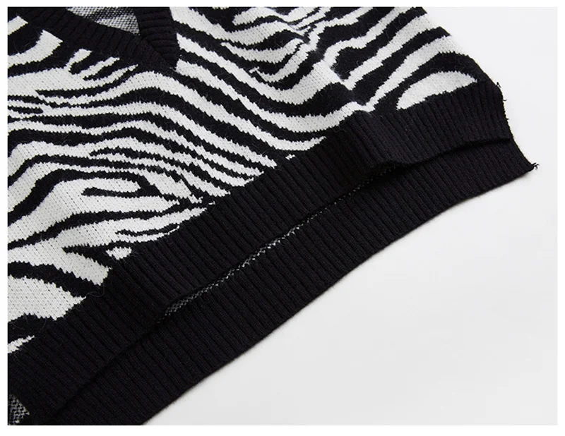 

Sweater Vest Woman V Neck Zebra Short Knitted Vests 2020 Autumn Vintage Preppy Style Knitting Pullovers and Tops