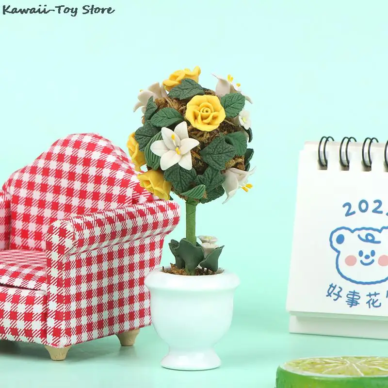 

1/12 Dolls House Miniature Clay Hydrangea Flower Model Simulation Potted Plants Flower Model For Dollhouse Decoration