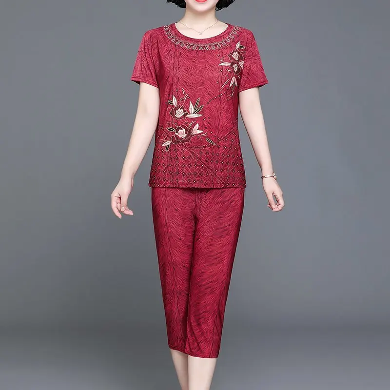 Женская летняя одежда для женщин среднего возраста комплект из 2 предметов новая