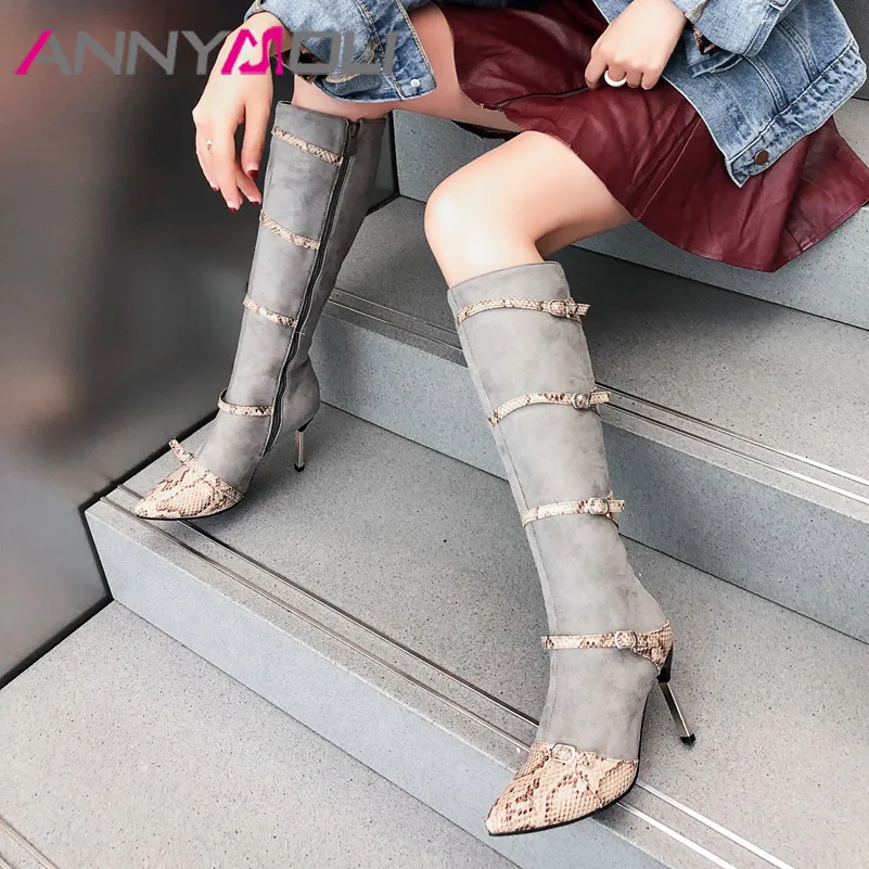 ANNYMOLI/зимние сапоги до колена женские высокие со змеиным принтом на тонком