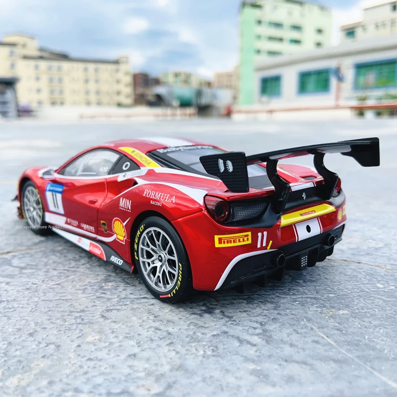 Модель автомобиля Bburago Ferrari 488 2017 модель детского бойфренда подарок из