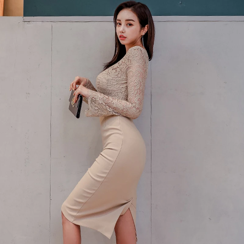 

Autumn New 2020 Fashion Lace Dress Women Long Sleeve V-neck Slim Party Night Club Dress Spring