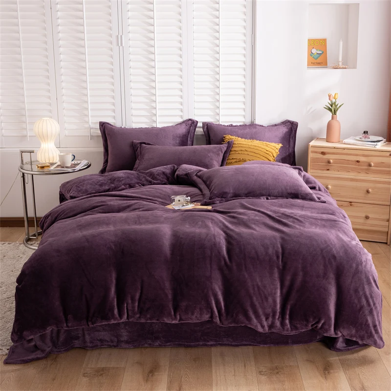 

Euro Bedding Sets Luxury Duvet Cover Bed Sheet And Pillowcases Nordic Bed Cover 150 Flannel Velvet Queen King Size Bed Linens