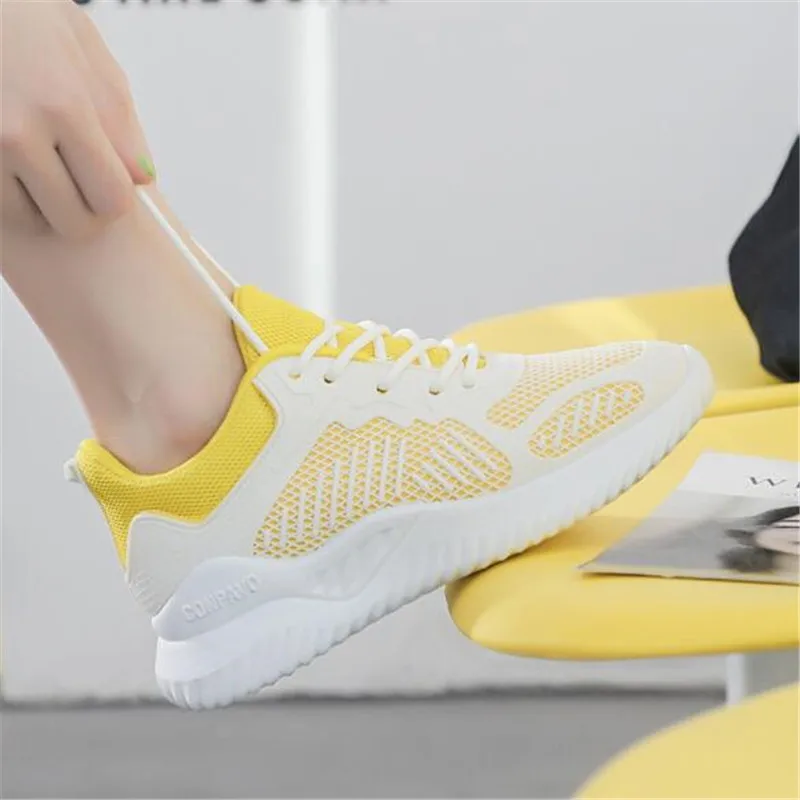 

New women shoes mesh comfortable breathable lightweight casual shoes sneaker wear non-slip design women shoes