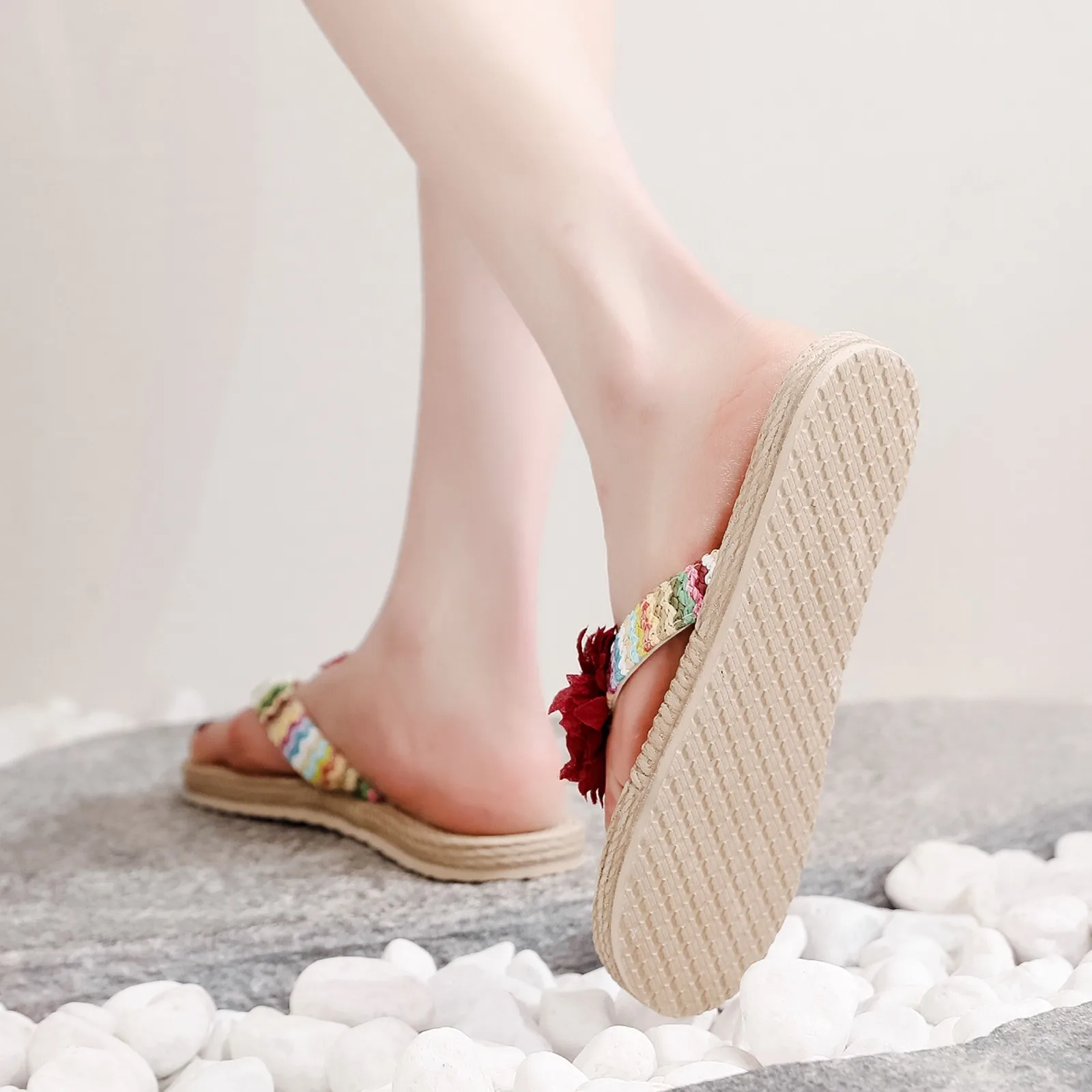 

Summer Slippers New Simple Women Beach Sandals Weave Breathable Sandals Home Slides Flower Flip-flops Flat Shoes Zapatilla Mujer