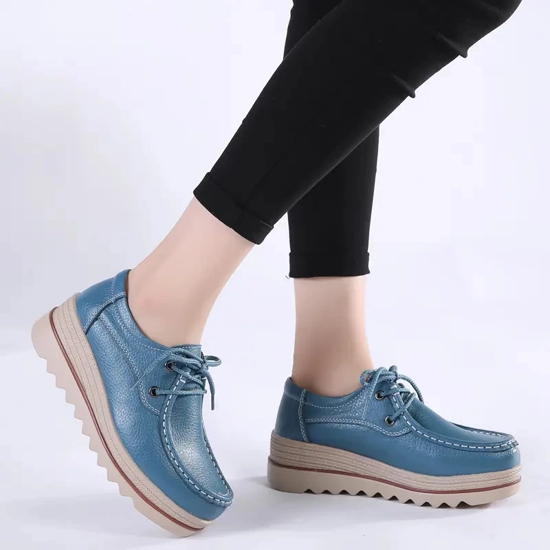 

Women's Leather slope Heel Casual Shoes Lace Muffin Shoes Thick Soled Shoes Comfortable Non Slip Mother Shoes Four Seasons Shoes