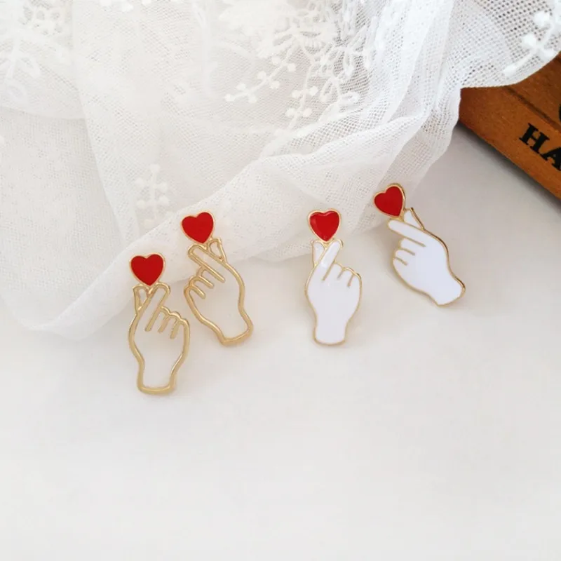 Fashion cool wind red love dripping glazed earrings personality simple gestures than heart earrings jewelry accessories