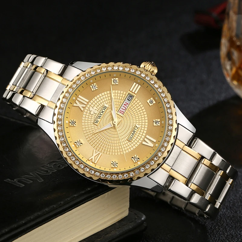 

Мужские золотые часы WWOOR из нержавеющей стали, роскошные деловые светящиеся кварцевые часы со стразами, водонепроницаемые наручные часы с д...
