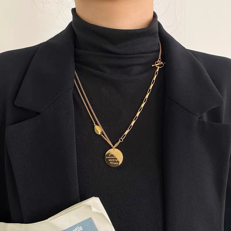 

U-Magical Minimalist Circle Geometric Asymmetry Pendant Necklace for Women Gold Double-Layer Metal Chunky Chain Necklace Jewelry