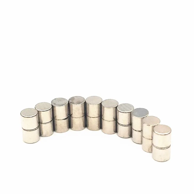 Неодимовый магнит диаметр микро диска 4x4 мм диаметрально Намагниченный сильный