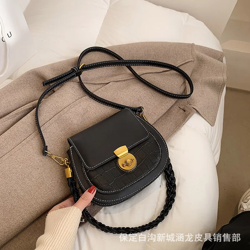 

2021 Men's And Women's Fashion Printed Diagonal Cross Bag, Large Capacity Sports Wind Backpack, High Quality XBWW362-XBWW366