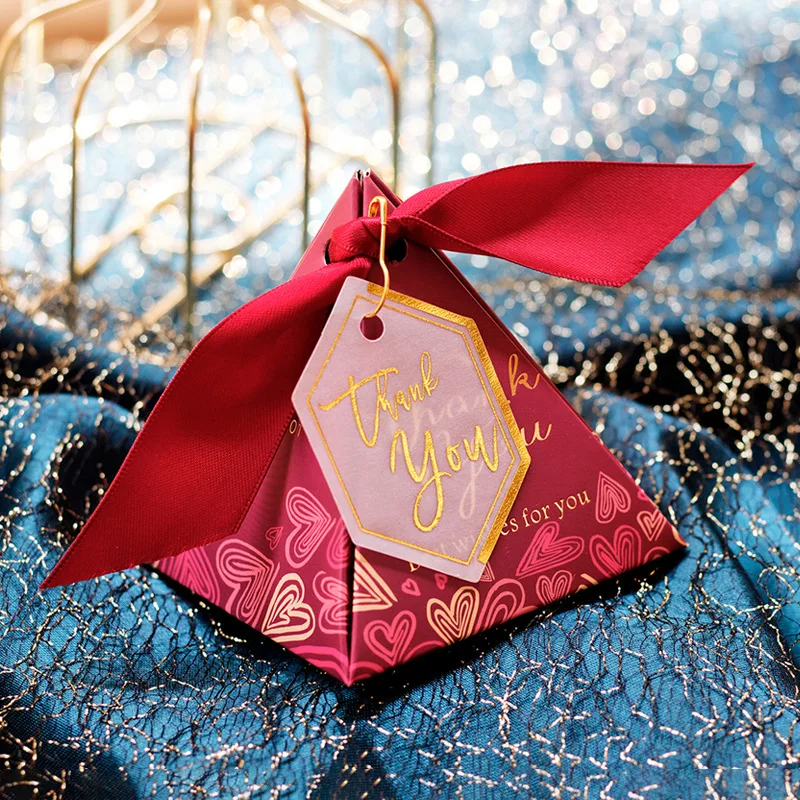 Треугольная коробка для конфет в виде пирамиды свадебные сувениры и подарочные