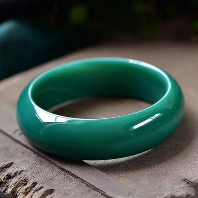 

Natural Agate Chalcedony Green 54-64mm Bracelet Elegant Princess Jewelry Best Gift for Mother and Girlfriend