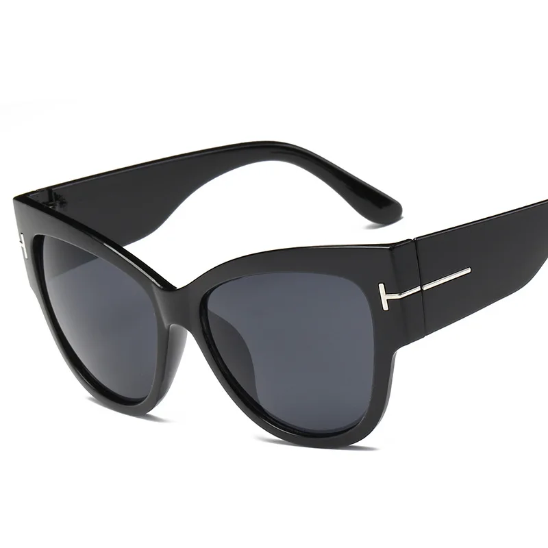 

Fashionable Personality Cat Eye Ladies Sunglasses Big Frame Street Shot T-shaped Eyeglasses Women