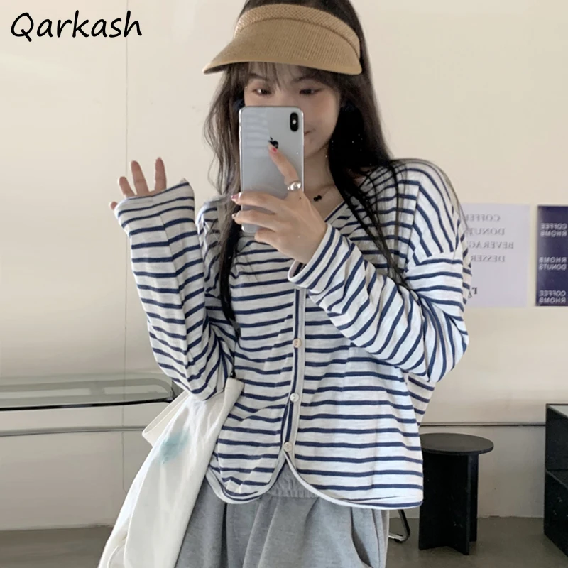 

Женская футболка в полоску, с V-образным вырезом и длинным рукавом