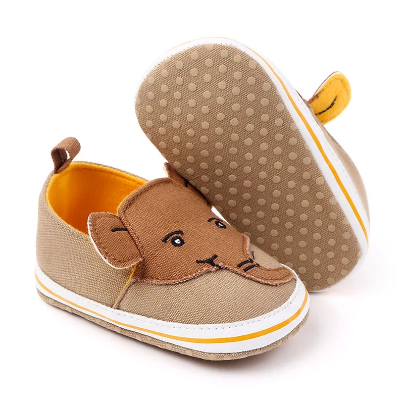 Детская повседневная обувь с изображением слона из мультфильма милая