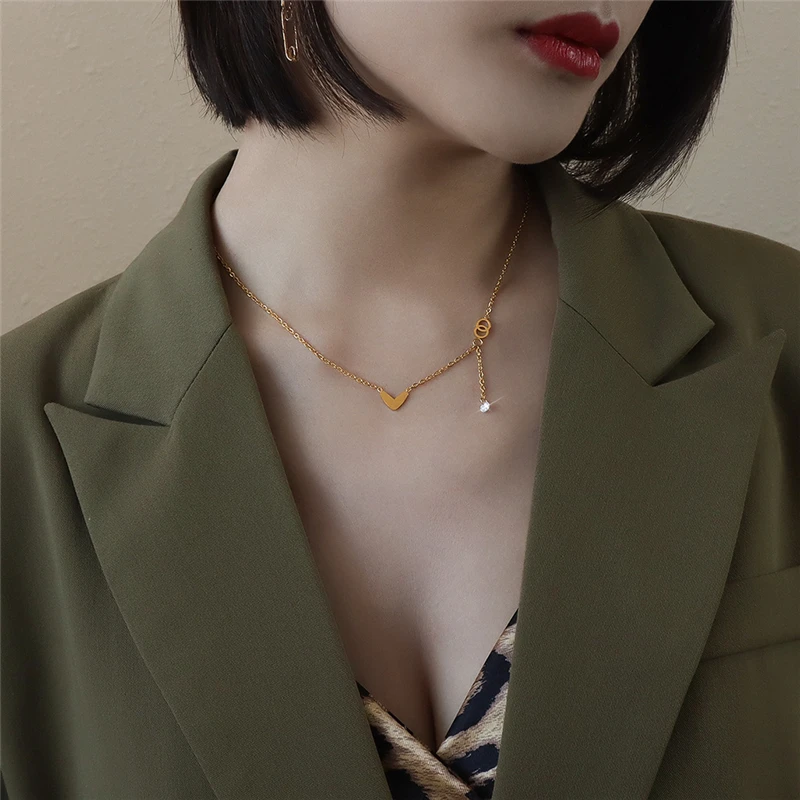 

Fashion Gold Color Stainless Steel Choker Necklaces Women Thin Chain On The Neck Minimalist Heart Pendant Jewelry 2021 Collar