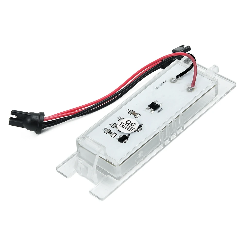 

Car License Plate Light Shock resistant 7000K White 12V DC Lamp Useful