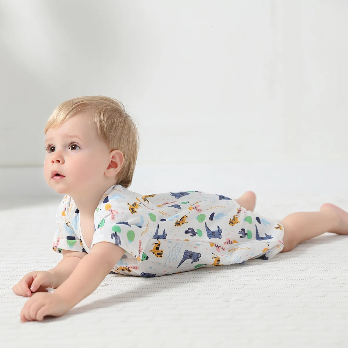 

Комбинезон для младенцев с мультяшным рисунком, летний хлопковый комбинезон для мальчиков и девочек от 0 до 24 месяцев, детская одежда, Вязаный комбинезон с коротким рукавом с мультяшным рисунком, наряды, 2019